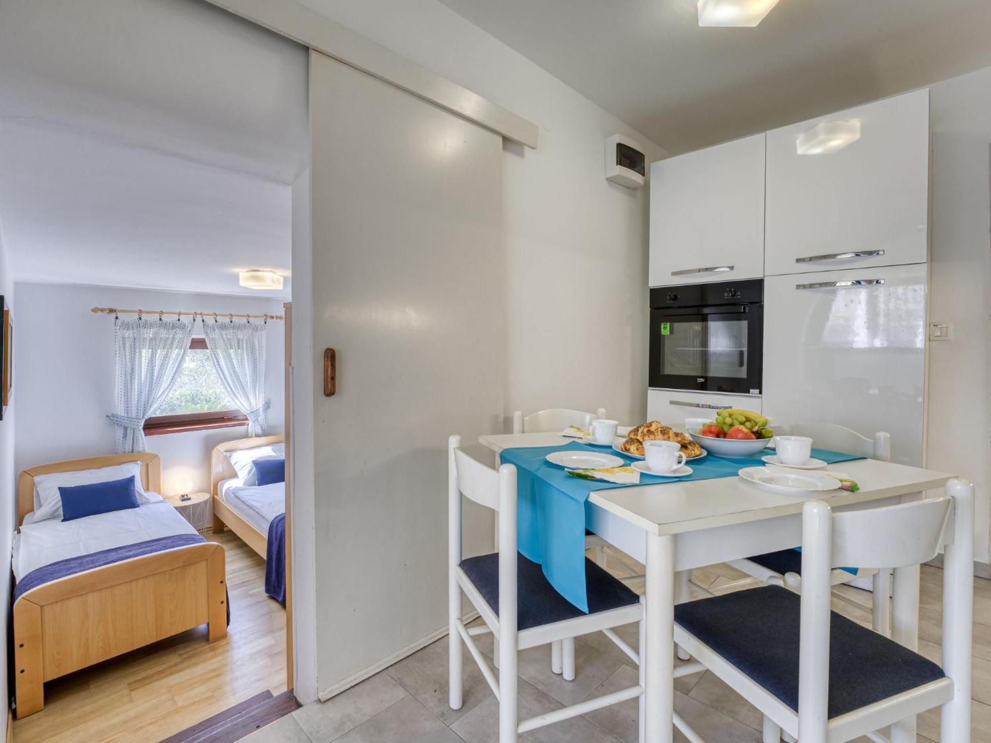 Apartment Jurkovic - Nji100 By Interhome Njivice Exterior photo