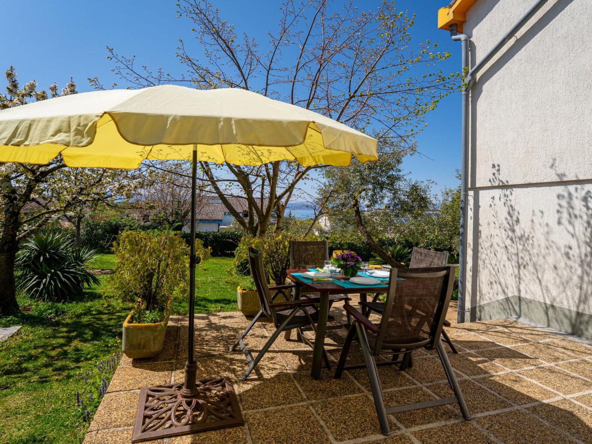 Apartment Jurkovic - Nji100 By Interhome Njivice Exterior photo